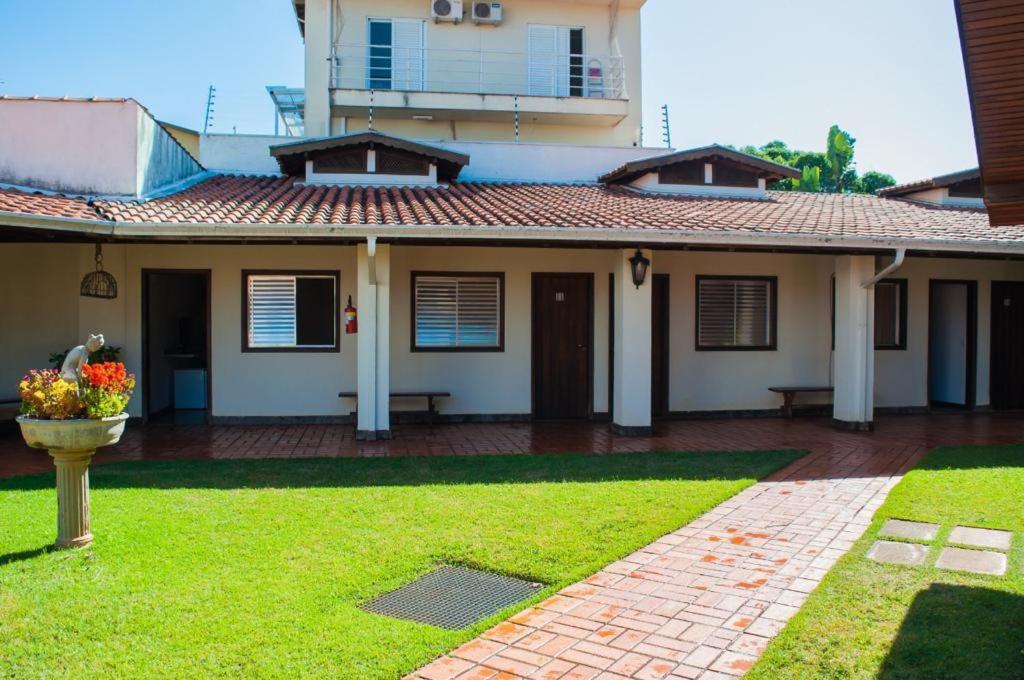Galeria Hotel Pousada Jaguariúna Exterior foto